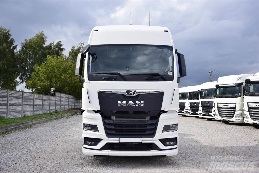 MAN TGX 18.470 GX Vetopöytäautot