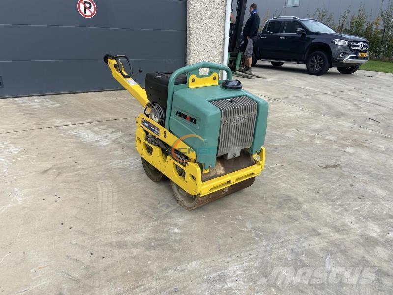 Ammann AR65 Tiivistyskoneet
