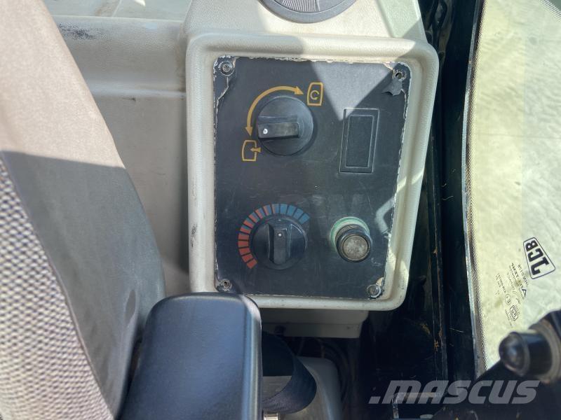 JCB JS145W Pyöräkaivukoneet