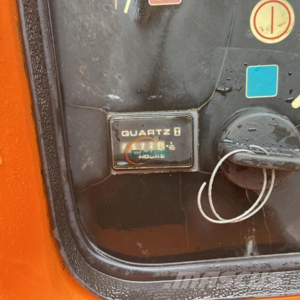 JLG 860SJ Kuukulkijat