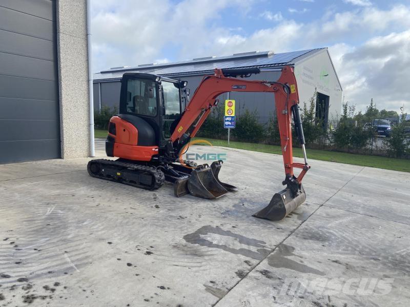 Kubota U36-4 Pyöräkaivukoneet