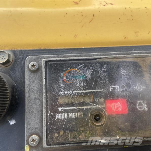 Yanmar C 30 R Maansiirtoautot