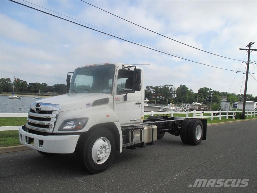 Hino 268 Kuorma-autoalustat