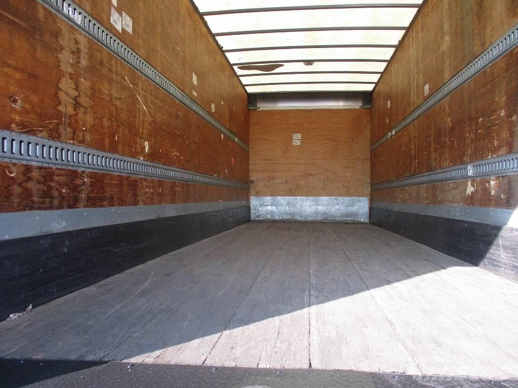 Hino 338 Umpikorikuorma-autot