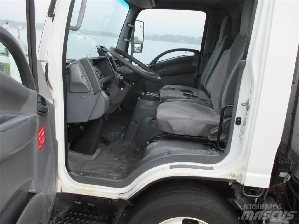 Isuzu NQR Kylmä-/Lämpökori kuorma-autot