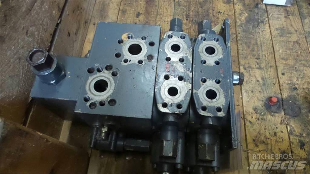 CASE 788 Hydrauliikka
