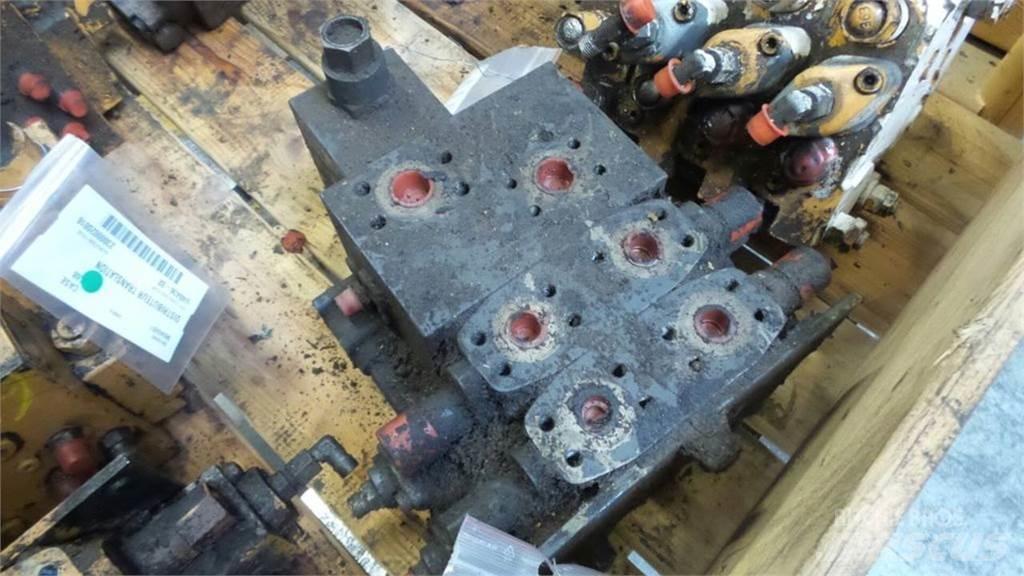 CASE 888 Hydrauliikka