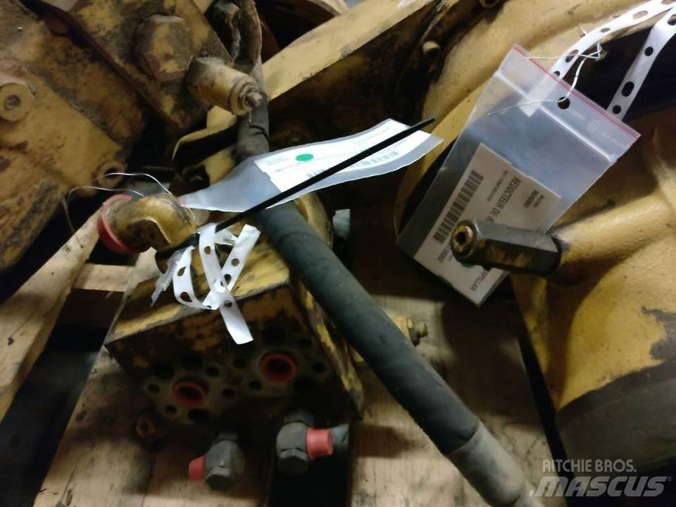 CAT 211 Hydrauliikka