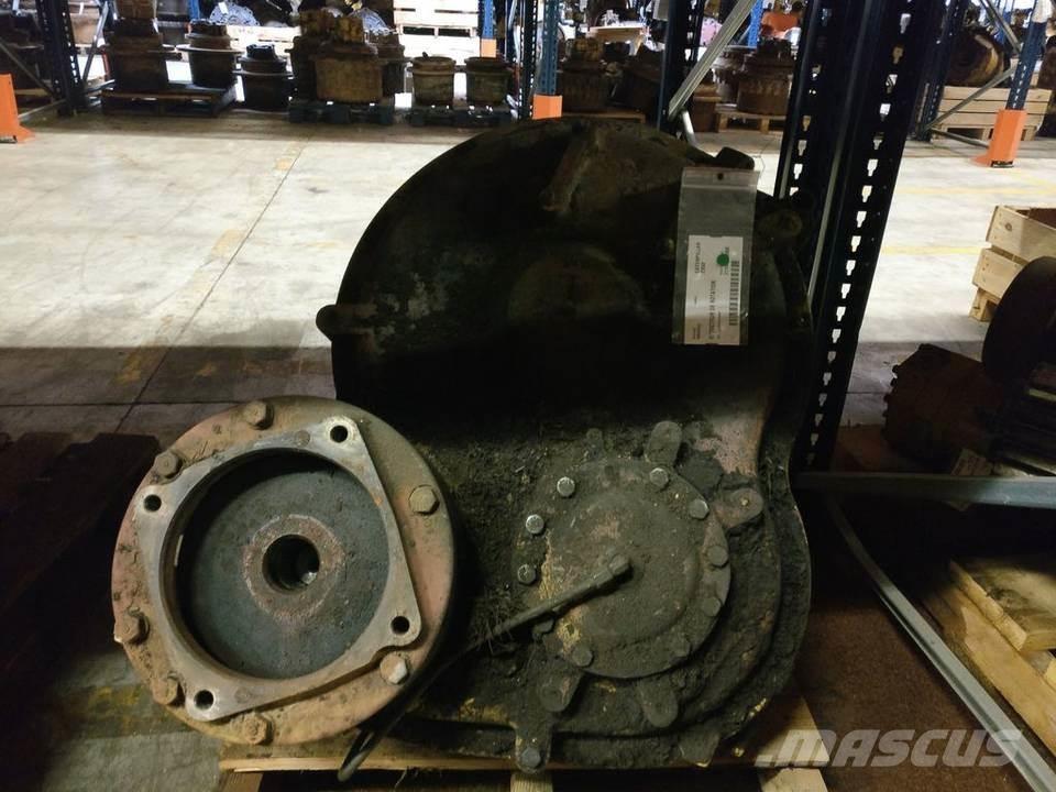 CAT 235D Vaihteisto