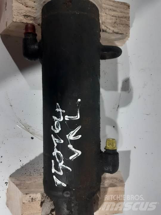 CAT 302.5 Hydrauliikka