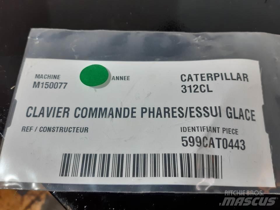CAT 312CL Ohjaamo ja sisusta