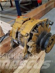 CAT 318B Moottorit