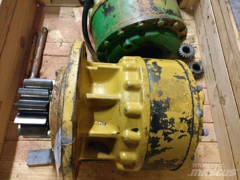 CAT 325L Vaihteisto
