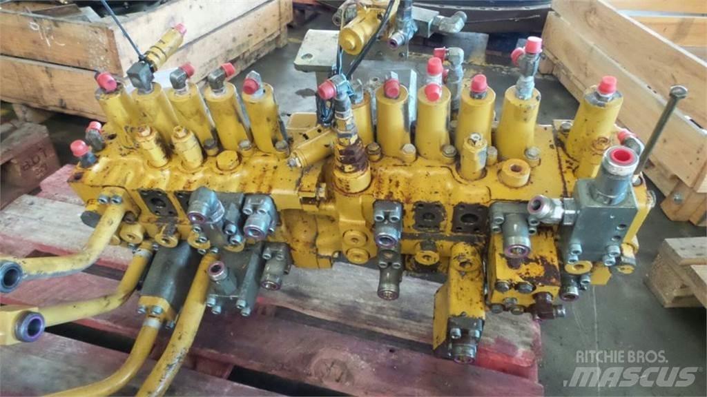 CAT 330DL Hydrauliikka