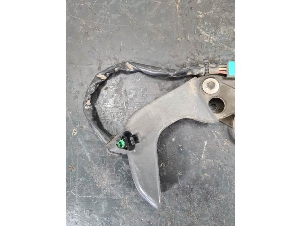 CAT 336DL Ohjaamo ja sisusta