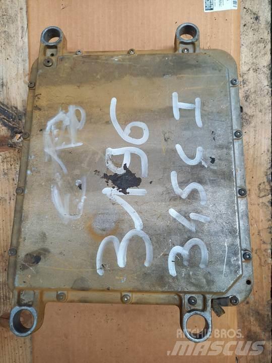CAT 345C Ohjaamo ja sisusta