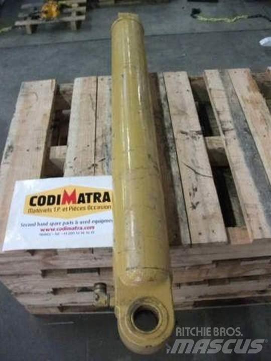CAT 432D Hydrauliikka