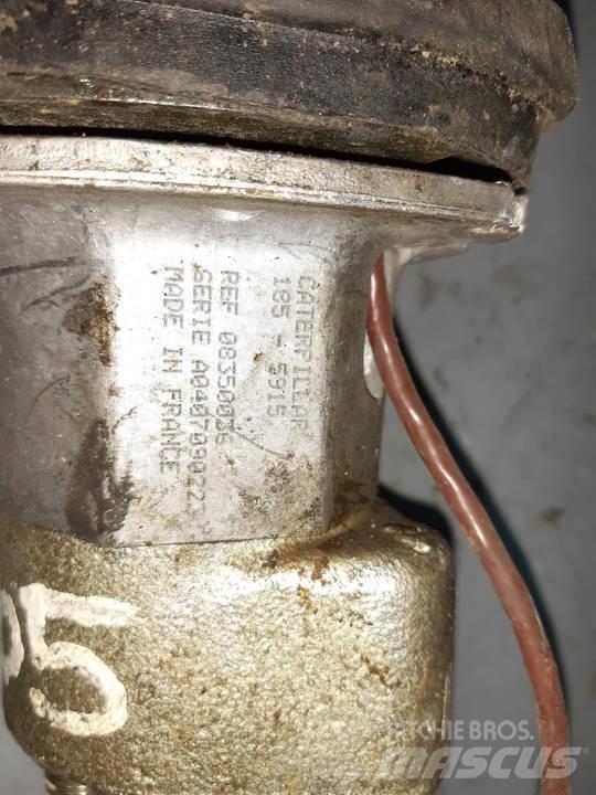 CAT 432D Ohjaamo ja sisusta