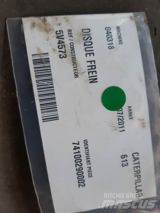 CAT 613 Ketjut, telat ja alustat