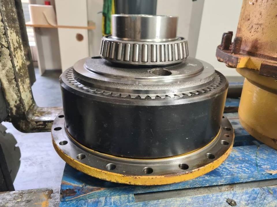 CAT 735 Vaihteisto