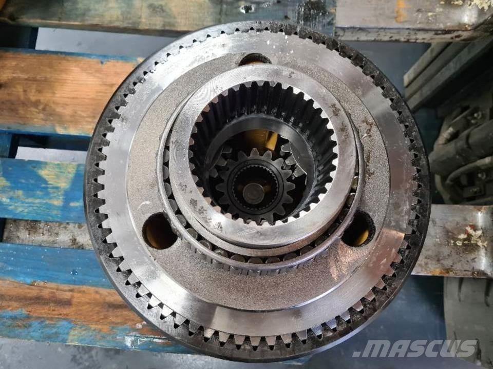 CAT 735 Vaihteisto