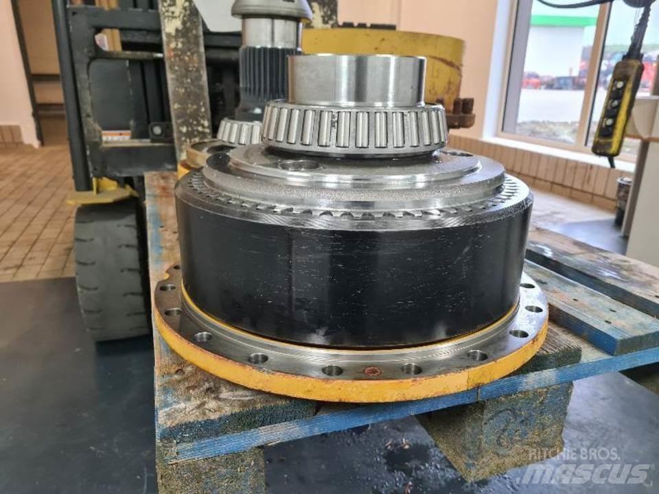 CAT 735 Vaihteisto