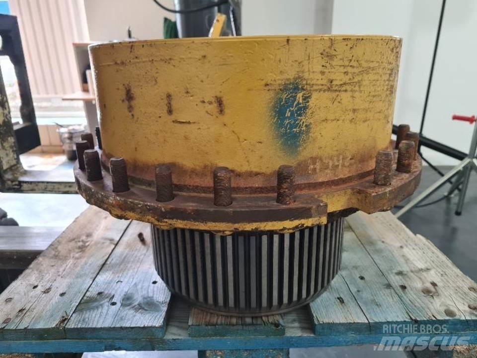 CAT 735 Vaihteisto