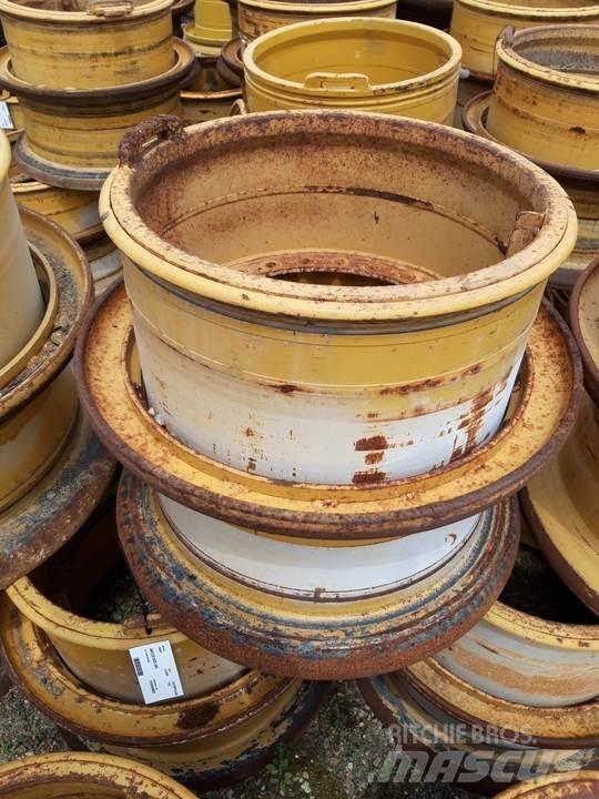 CAT 735 Ketjut, telat ja alustat