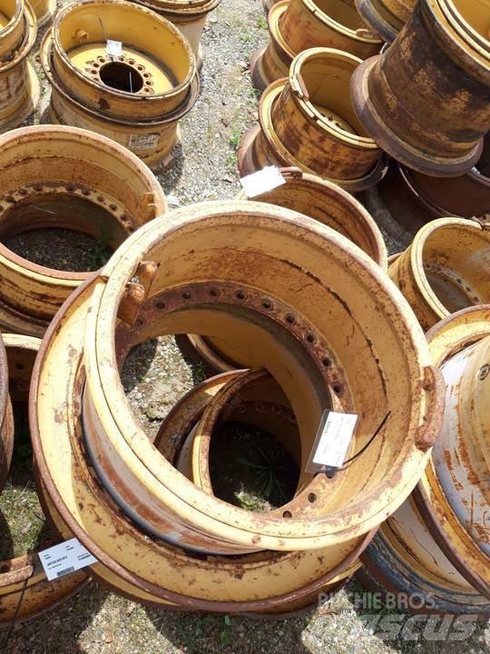 CAT 735 Ketjut, telat ja alustat