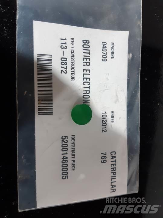 CAT 769 Ohjaamo ja sisusta