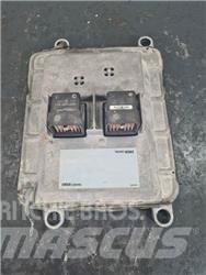 CAT 771D Ohjaamo ja sisusta