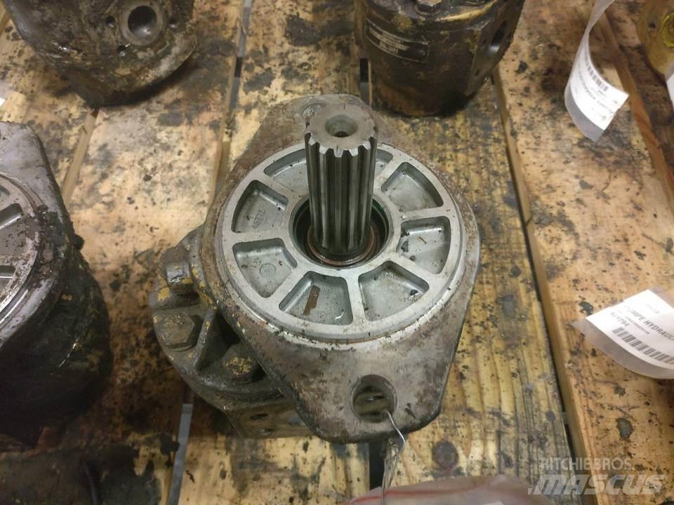 CAT 773 Hydrauliikka
