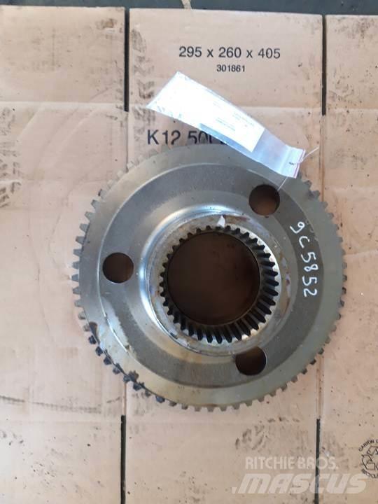 CAT 816B Vaihteisto