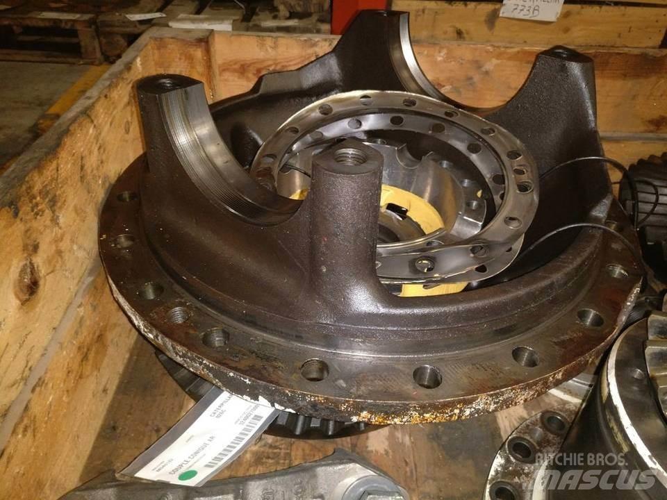CAT 826C Vaihteisto