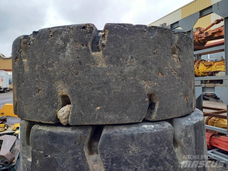 CAT 924H Ketjut, telat ja alustat