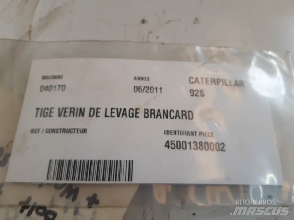 CAT 926 Hydrauliikka