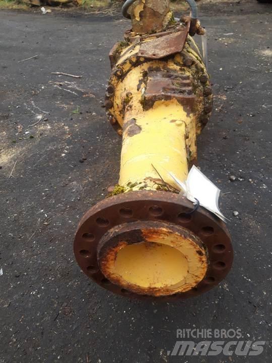 CAT 928F Vaihteisto