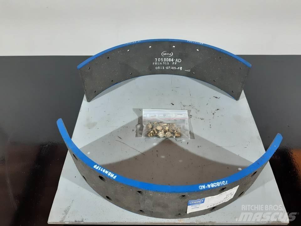 CAT 950 Ketjut, telat ja alustat