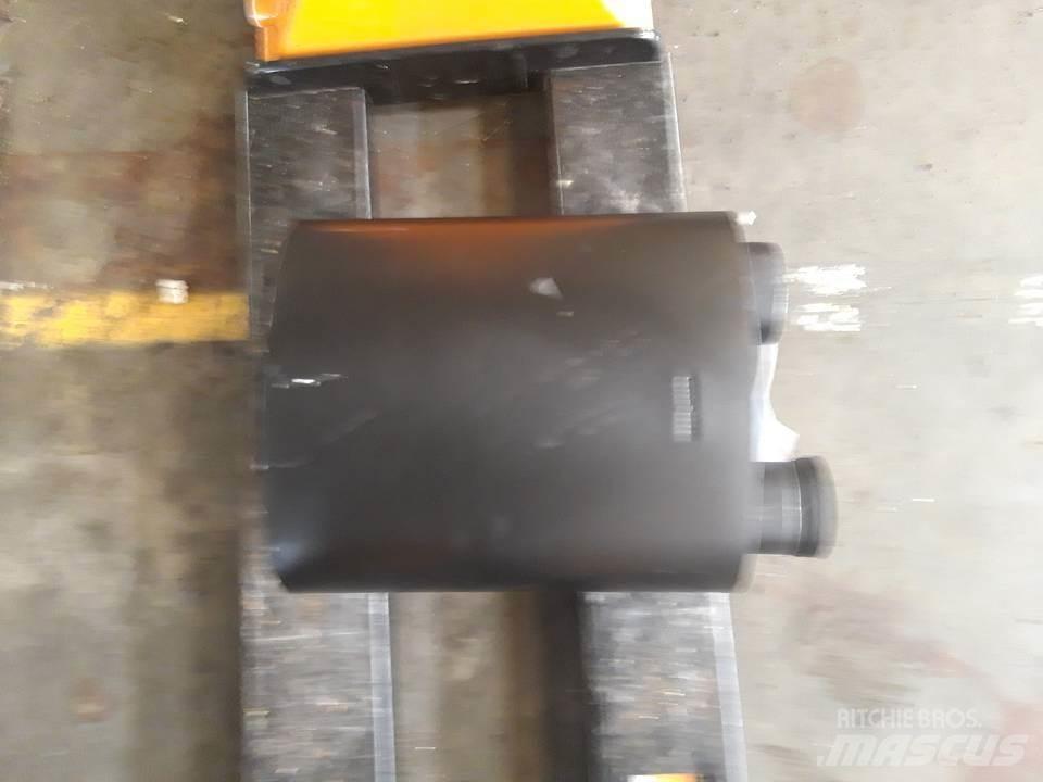 CAT 950B Moottorit