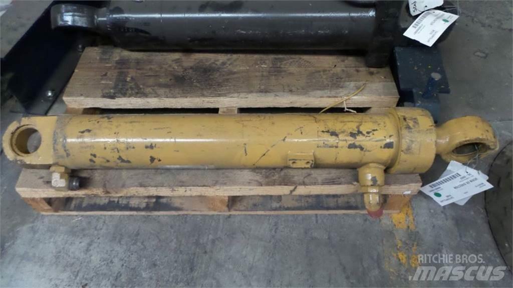 CAT 950B Hydrauliikka