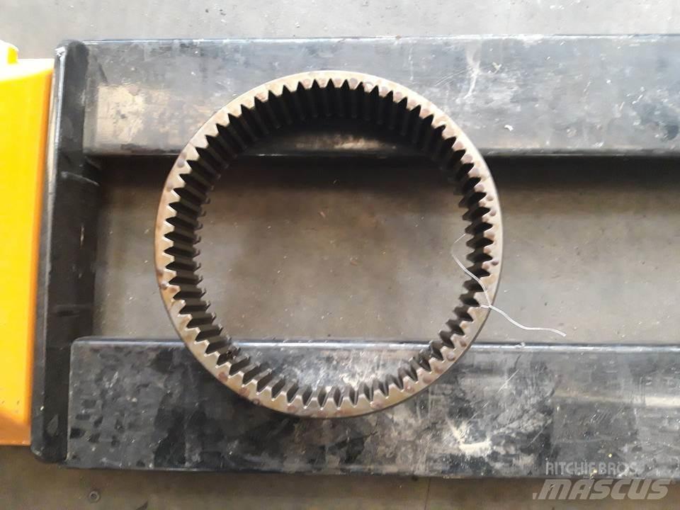 CAT 950E Vaihteisto