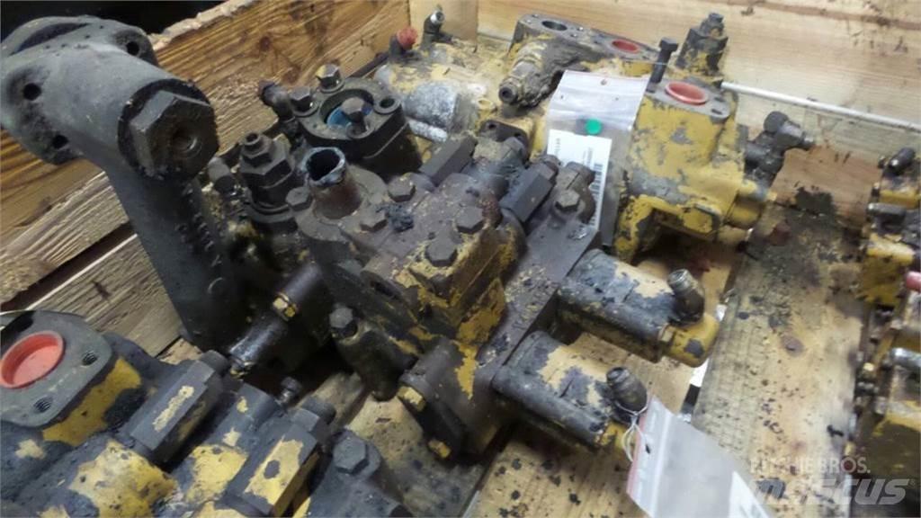 CAT 950F Hydrauliikka