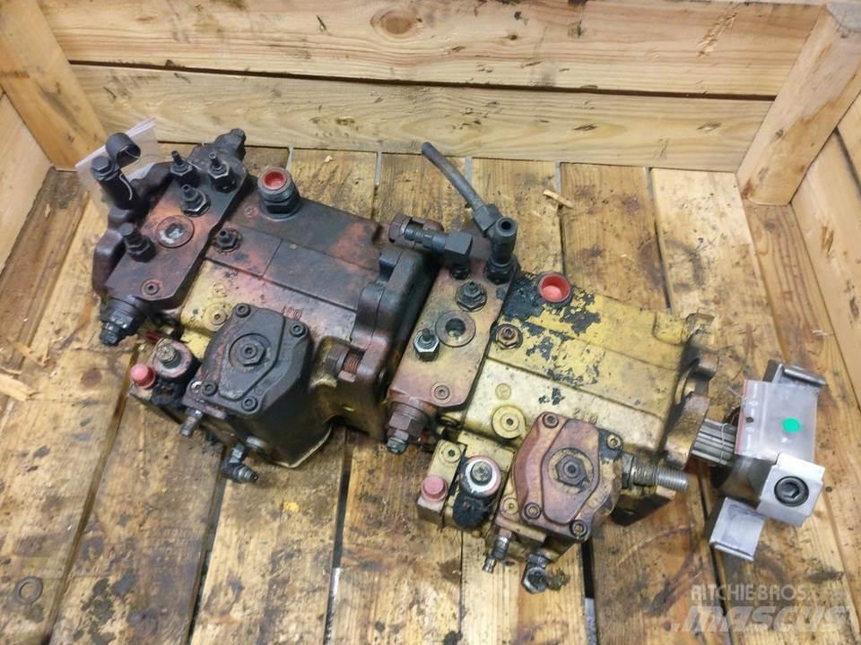 CAT 953D Hydrauliikka