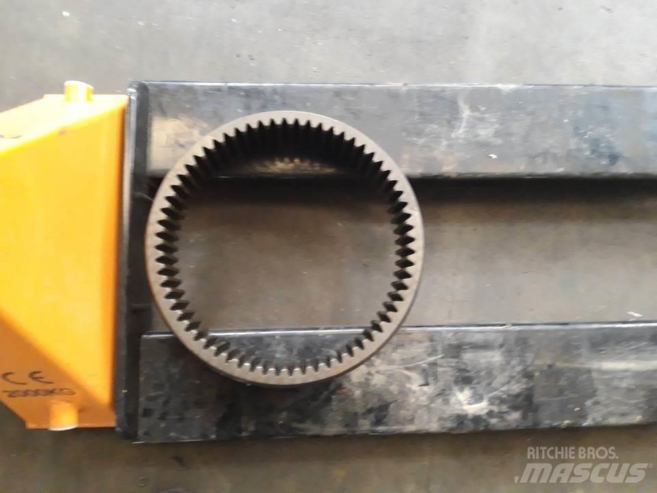 CAT 966C Vaihteisto