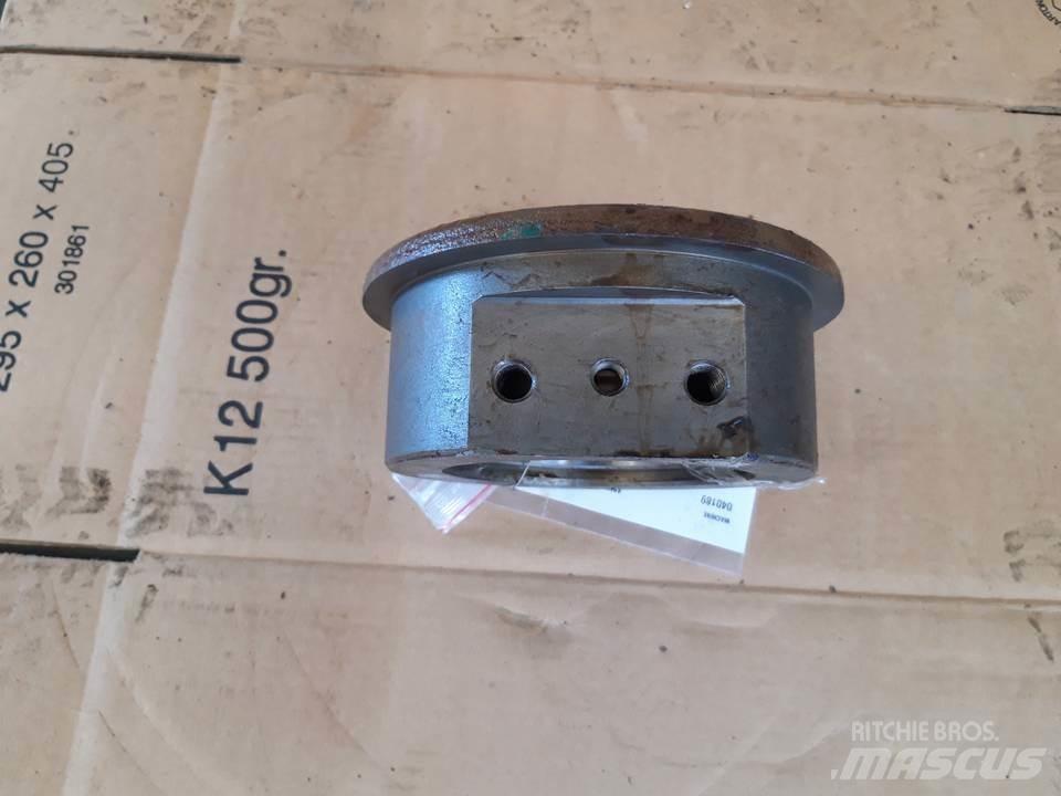 CAT 966C Vaihteisto