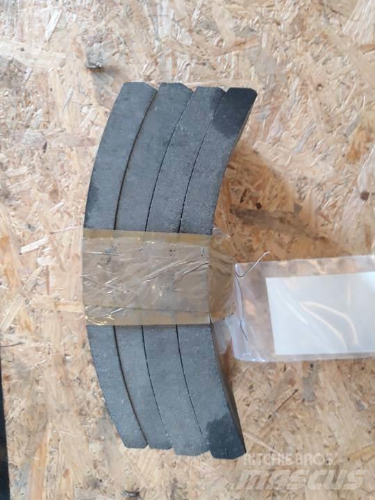 CAT 966C Ketjut, telat ja alustat