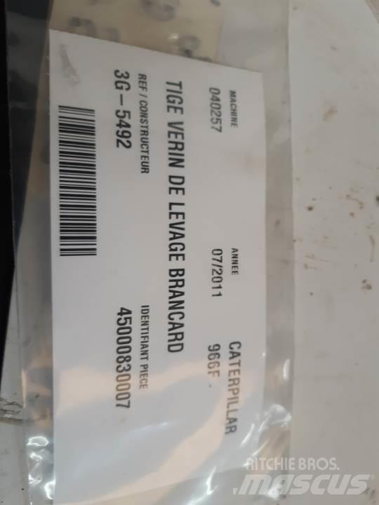 CAT 966F Hydrauliikka