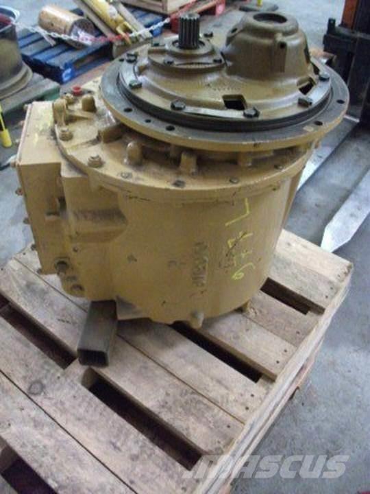 CAT 977L Vaihteisto