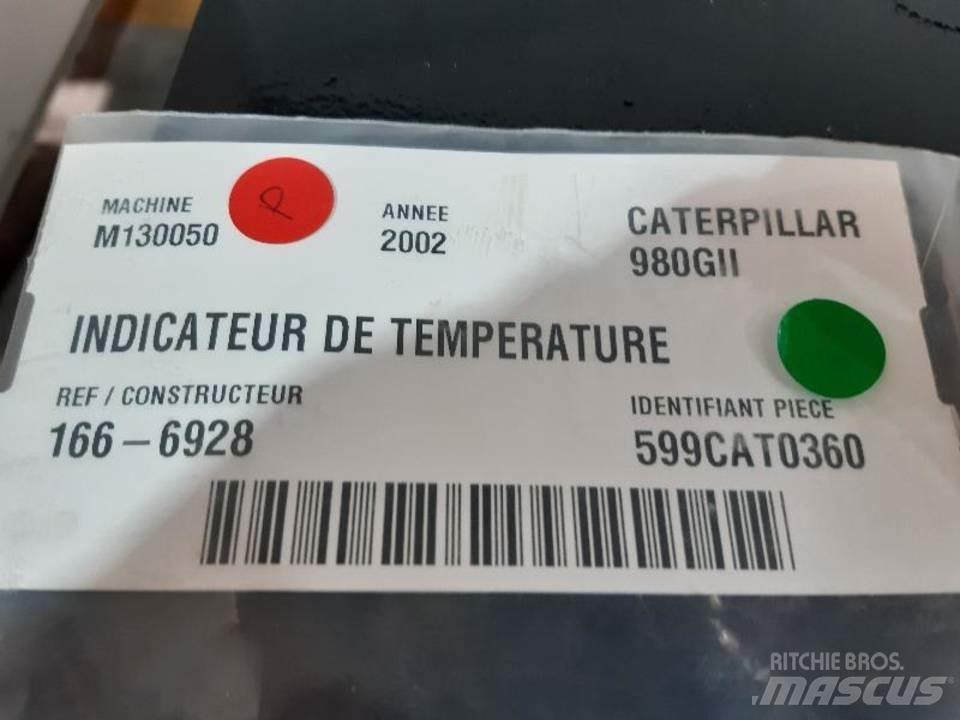 CAT 980GII Ohjaamo ja sisusta