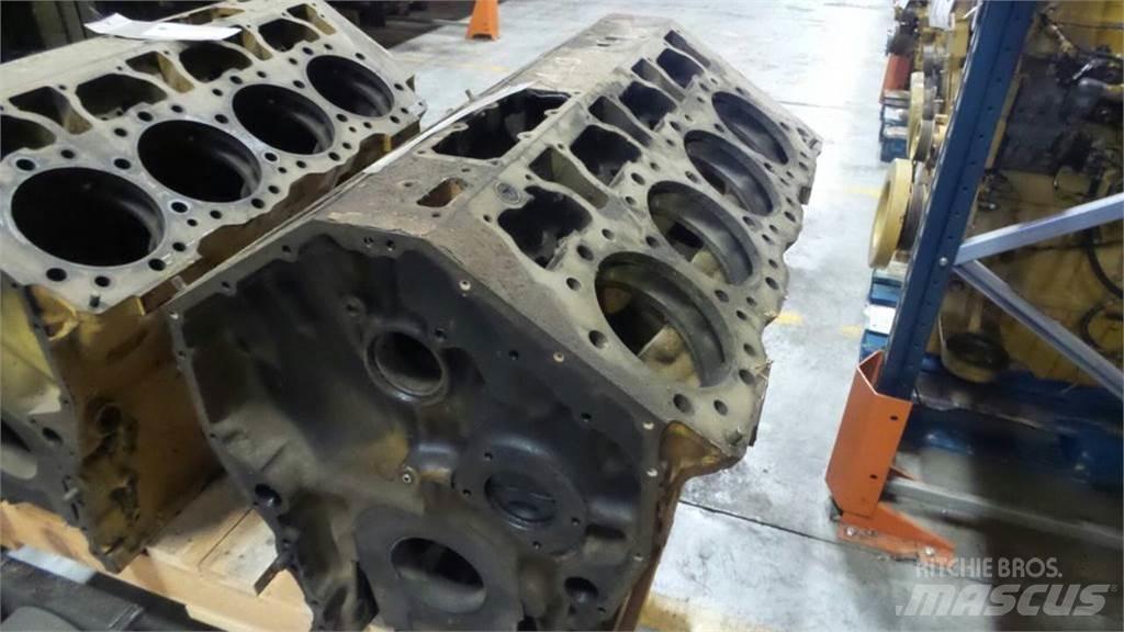 CAT 988B Moottorit
